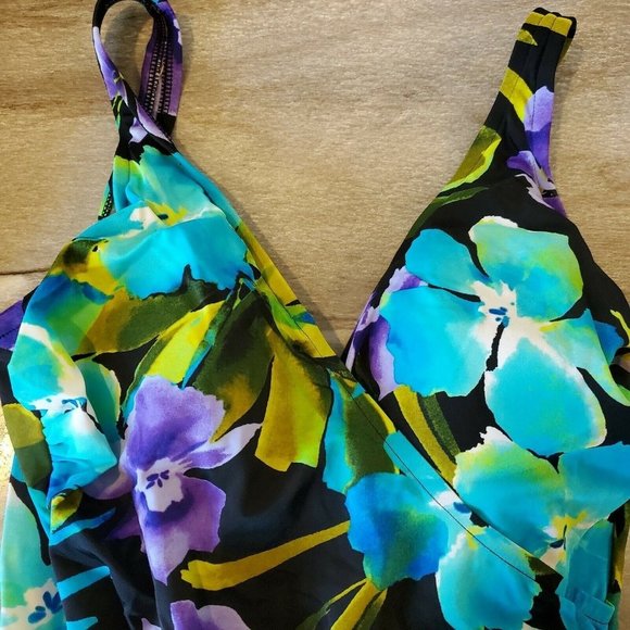 NWOT Slim Shaper Tropical Floral One Piece Swimsuit Slimming Ruching Missy 14 - Picture 2 of 10